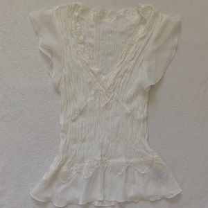 ethereal white flutter sleeve top✨🤍